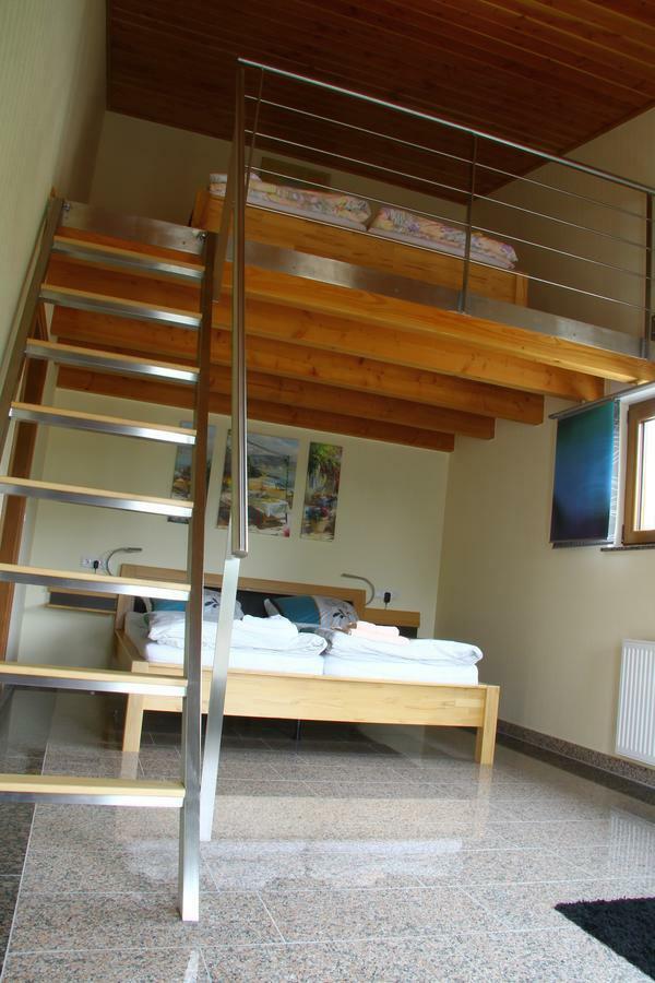 Bed and Breakfast Bistro im Ring Quiddelbach Esterno foto