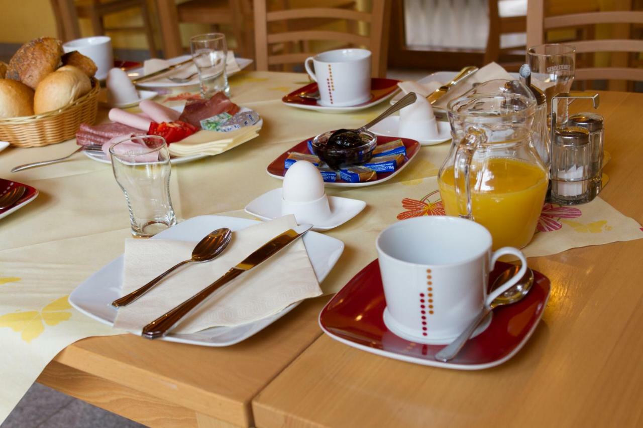 Bed and Breakfast Bistro im Ring Quiddelbach Esterno foto