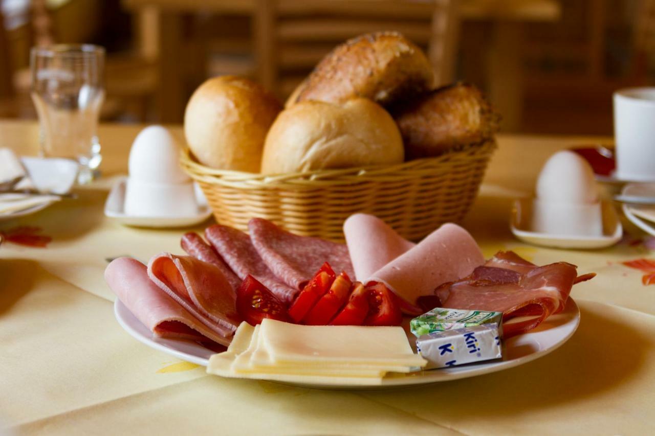 Bed and Breakfast Bistro im Ring Quiddelbach Esterno foto