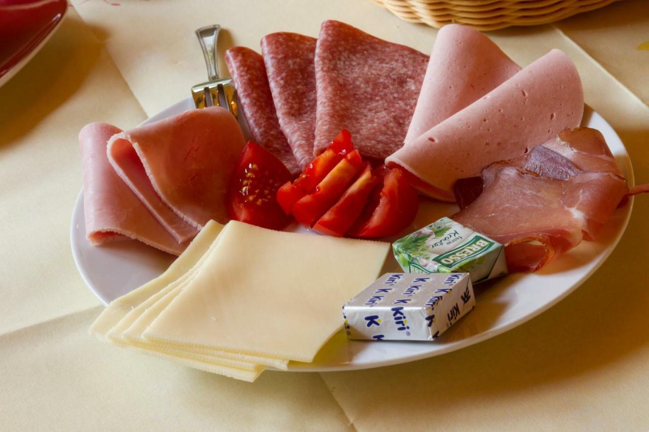 Bed and Breakfast Bistro im Ring Quiddelbach Esterno foto