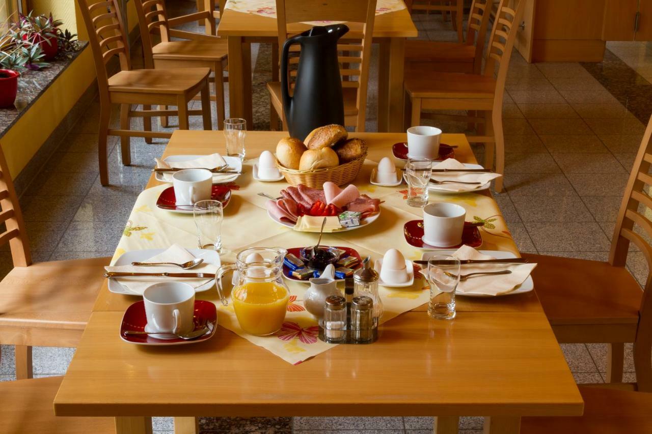 Bed and Breakfast Bistro im Ring Quiddelbach Esterno foto